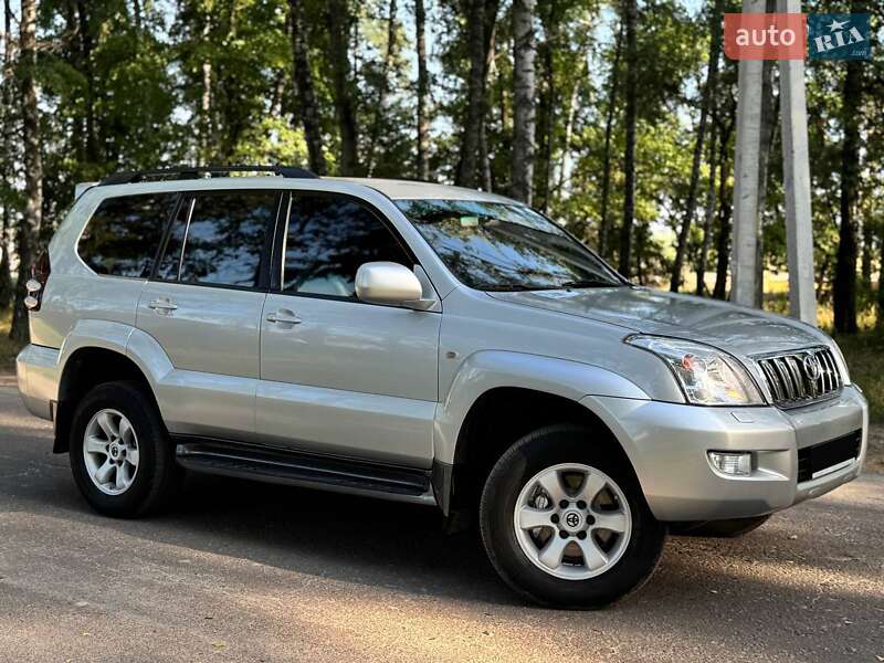 Внедорожник / Кроссовер Toyota Land Cruiser Prado 2007 в 