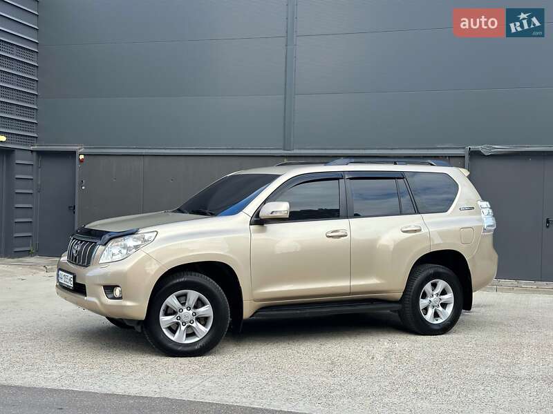 Toyota Land Cruiser Prado 2012