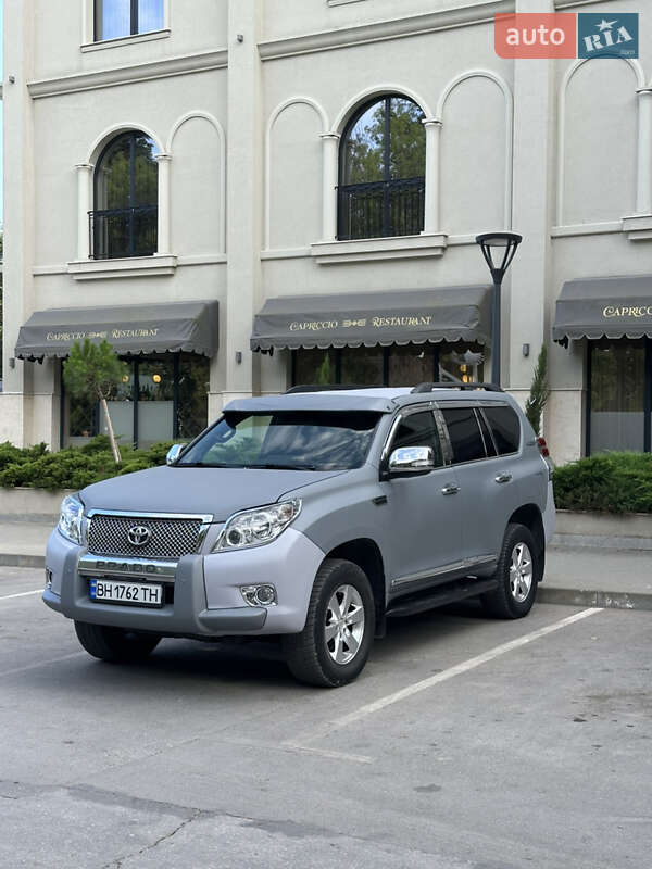Toyota Land Cruiser Prado 2010
