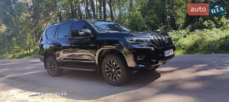 Внедорожник / Кроссовер Toyota Land Cruiser Prado 2018 в Житомире