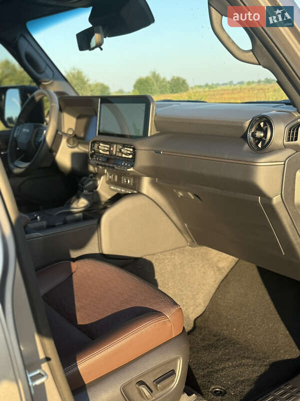 Внедорожник / Кроссовер Toyota Land Cruiser Prado 2024 в Киеве