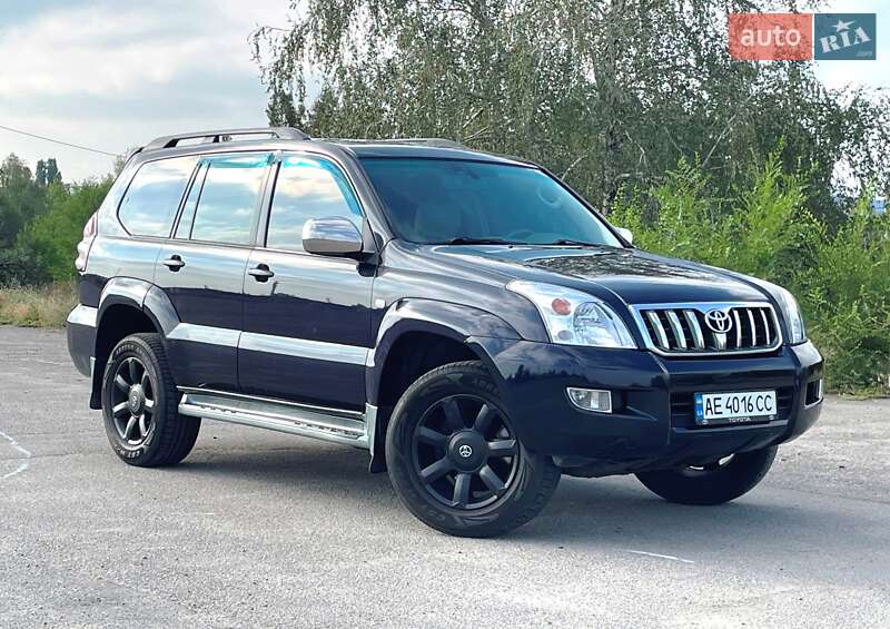 Внедорожник / Кроссовер Toyota Land Cruiser Prado 2005 в Днепре