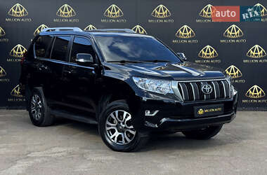 Внедорожник / Кроссовер Toyota Land Cruiser Prado 2018 в Киеве