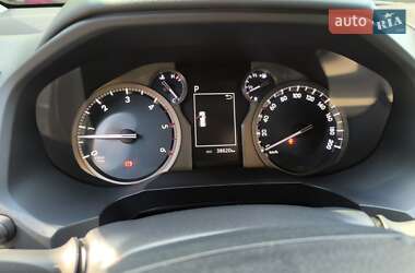 Внедорожник / Кроссовер Toyota Land Cruiser Prado 2022 в 