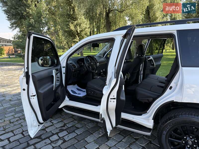 Внедорожник / Кроссовер Toyota Land Cruiser Prado 2021 в Киеве фото 59 Внедорожник / Кроссовер Toyota Land Cruiser Prado 2021 в Киеве