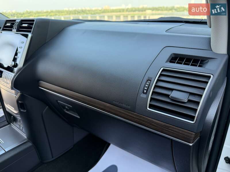 Внедорожник / Кроссовер Toyota Land Cruiser Prado 2021 в Киеве фото 103 Внедорожник / Кроссовер Toyota Land Cruiser Prado 2021 в Киеве