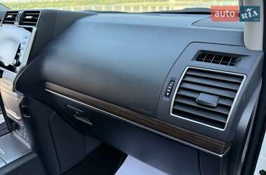 Внедорожник / Кроссовер Toyota Land Cruiser Prado 2021 в 