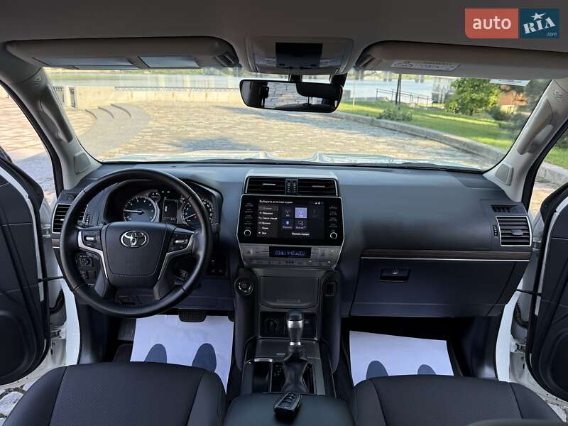 Внедорожник / Кроссовер Toyota Land Cruiser Prado 2021 в Киеве фото 118 Внедорожник / Кроссовер Toyota Land Cruiser Prado 2021 в Киеве
