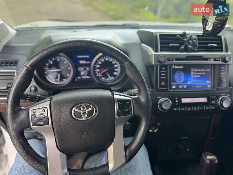 Позашляховик / Кросовер Toyota Land Cruiser Prado 2013 в Харкові фото 11 Позашляховик / Кросовер Toyota Land Cruiser Prado 2013 в Харкові