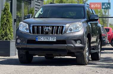 Позашляховик / Кросовер Toyota Land Cruiser Prado 2013 в Львові
