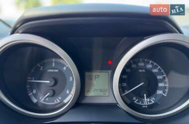 Внедорожник / Кроссовер Toyota Land Cruiser Prado 2013 в 