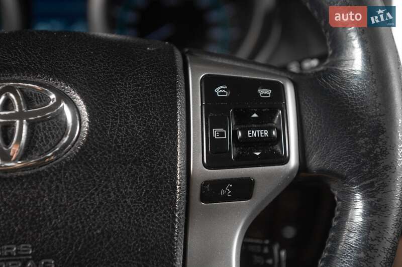 Внедорожник / Кроссовер Toyota Land Cruiser Prado 2010 в Одессе