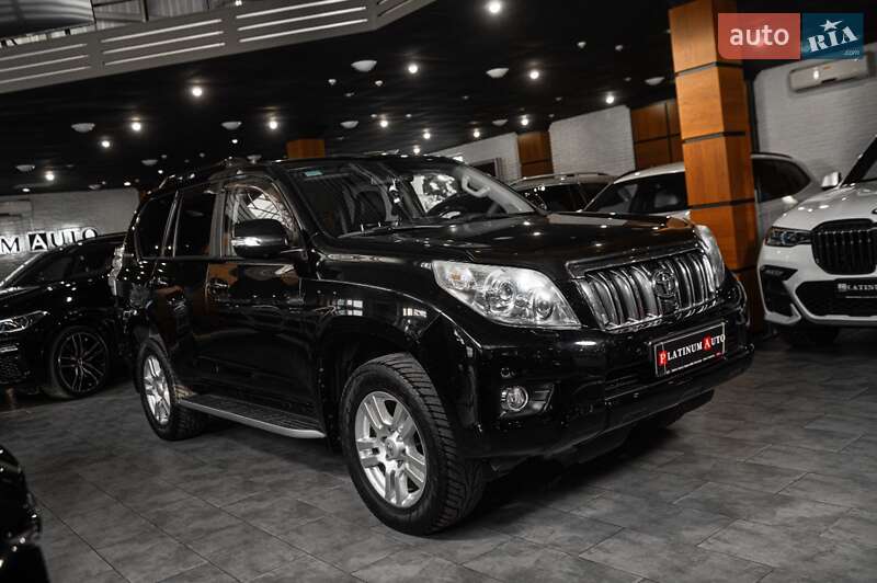 Внедорожник / Кроссовер Toyota Land Cruiser Prado 2010 в Одессе