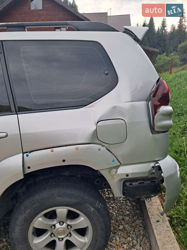 Внедорожник / Кроссовер Toyota Land Cruiser Prado 2008 в Яремче