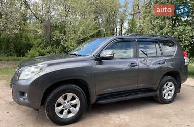 Внедорожник / Кроссовер Toyota Land Cruiser Prado 2012 в Кривом Роге