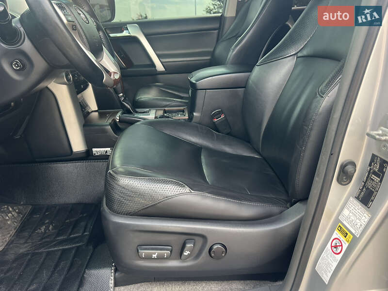 Внедорожник / Кроссовер Toyota Land Cruiser Prado 2010 в Запорожье фото 20 Внедорожник / Кроссовер Toyota Land Cruiser Prado 2010 в Запорожье