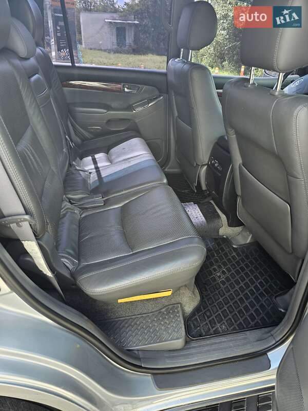 Внедорожник / Кроссовер Toyota Land Cruiser Prado 2006 в Харькове фото 6 Внедорожник / Кроссовер Toyota Land Cruiser Prado 2006 в Харькове