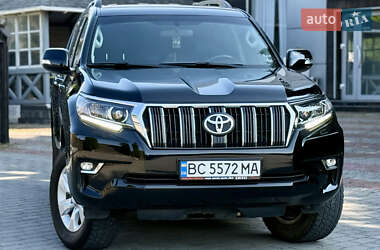 Внедорожник / Кроссовер Toyota Land Cruiser Prado 2019 в 
