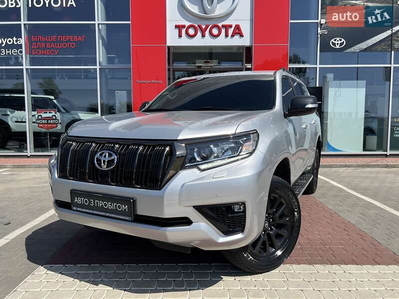 Toyota Land Cruiser Prado 2022