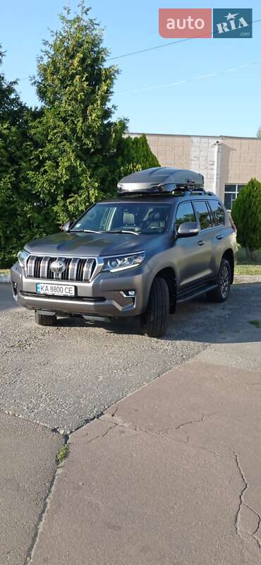 Toyota Land Cruiser Prado 2018