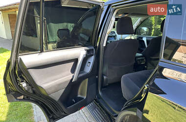 Внедорожник / Кроссовер Toyota Land Cruiser Prado 2014 в 
