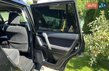 Внедорожник / Кроссовер Toyota Land Cruiser Prado 2014 в 