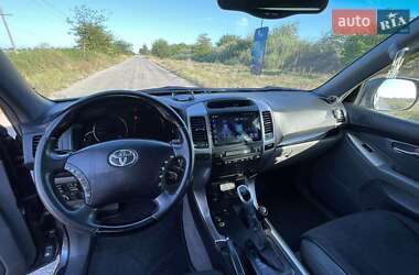 Позашляховик / Кросовер Toyota Land Cruiser Prado 2006 в  фото 19 Позашляховик / Кросовер Toyota Land Cruiser Prado 2006 в
