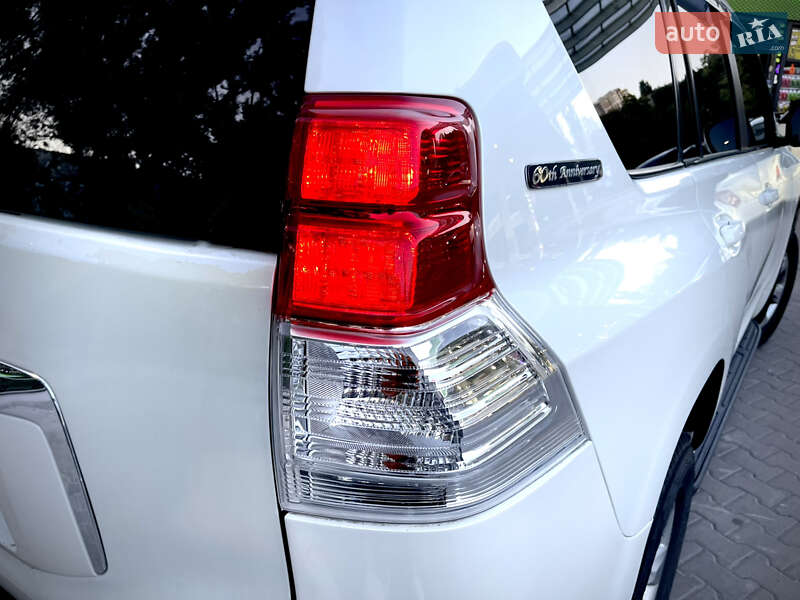 Позашляховик / Кросовер Toyota Land Cruiser Prado 2011 в Києві фото 6 Позашляховик / Кросовер Toyota Land Cruiser Prado 2011 в Києві