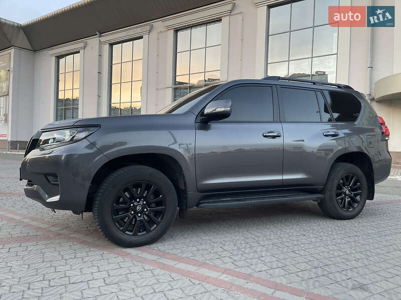 Внедорожник / Кроссовер Toyota Land Cruiser Prado 2020 в Днепре