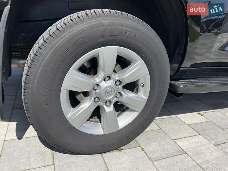 Внедорожник / Кроссовер Toyota Land Cruiser Prado 2016 в Виннице фото 17 Внедорожник / Кроссовер Toyota Land Cruiser Prado 2016 в Виннице