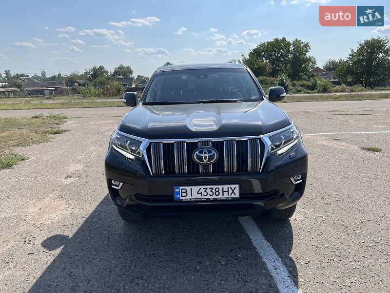 Внедорожник / Кроссовер Toyota Land Cruiser Prado 2022 в Полтаве фото 2 Внедорожник / Кроссовер Toyota Land Cruiser Prado 2022 в Полтаве