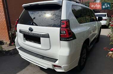 Позашляховик / Кросовер Toyota Land Cruiser Prado 2019 в Герці
