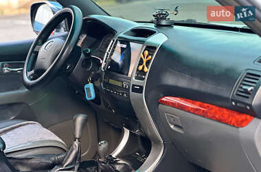 Позашляховик / Кросовер Toyota Land Cruiser Prado 2007 в  фото 17 Позашляховик / Кросовер Toyota Land Cruiser Prado 2007 в