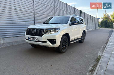 Внедорожник / Кроссовер Toyota Land Cruiser Prado 2020 в Киеве