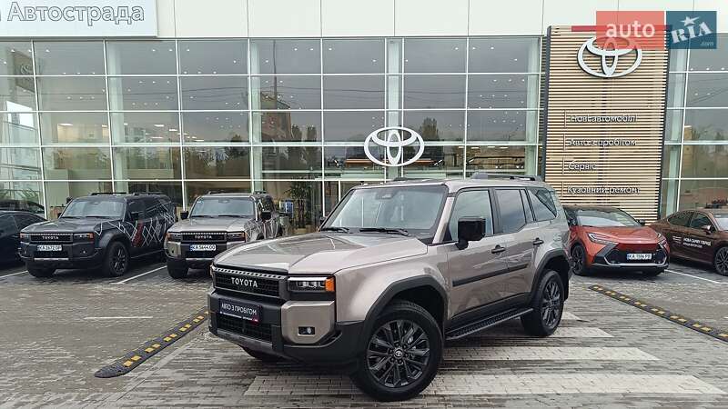 Toyota Land Cruiser Prado 2024