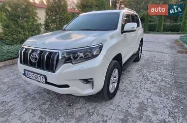Позашляховик / Кросовер Toyota Land Cruiser Prado 2019 в Кам'янському
