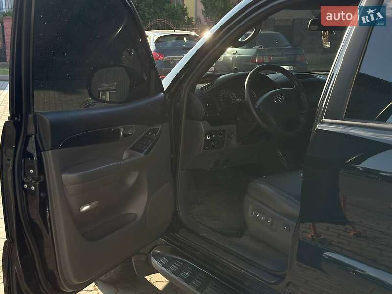 Внедорожник / Кроссовер Toyota Land Cruiser Prado 2006 в Стрые