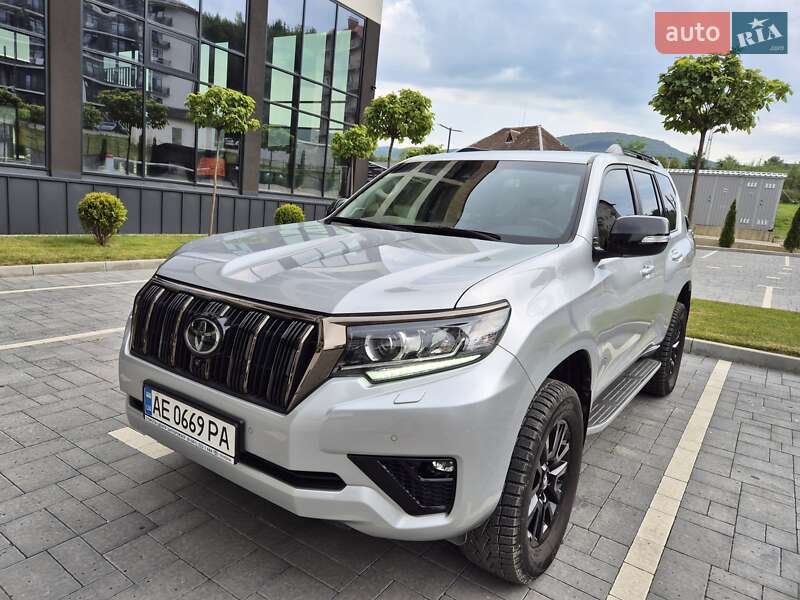 Toyota Land Cruiser Prado 2020