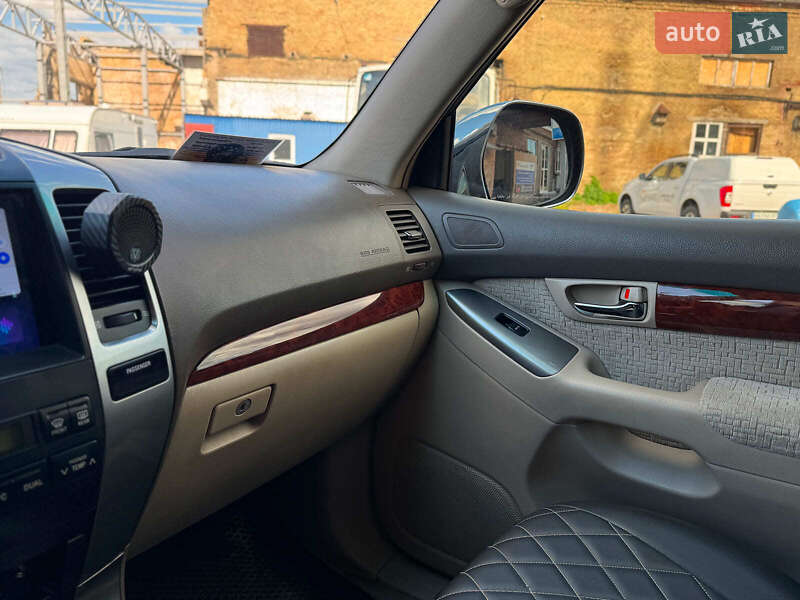 Внедорожник / Кроссовер Toyota Land Cruiser Prado 2006 в Киеве фото 21 Внедорожник / Кроссовер Toyota Land Cruiser Prado 2006 в Киеве