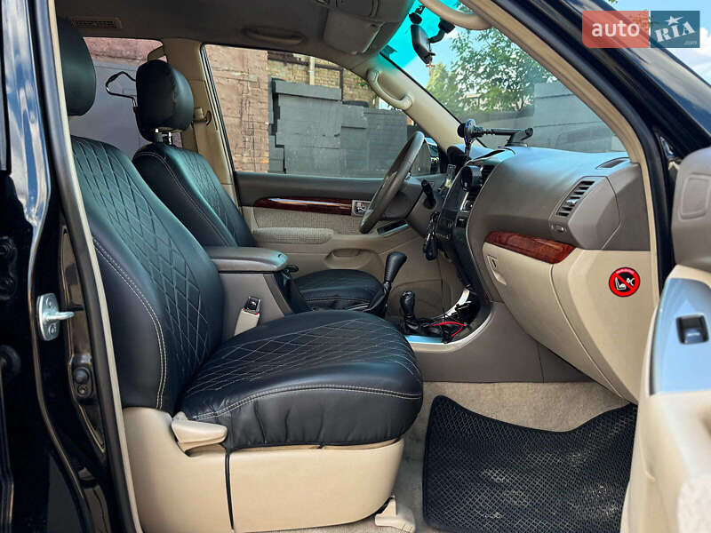 Внедорожник / Кроссовер Toyota Land Cruiser Prado 2006 в Киеве фото 36 Внедорожник / Кроссовер Toyota Land Cruiser Prado 2006 в Киеве
