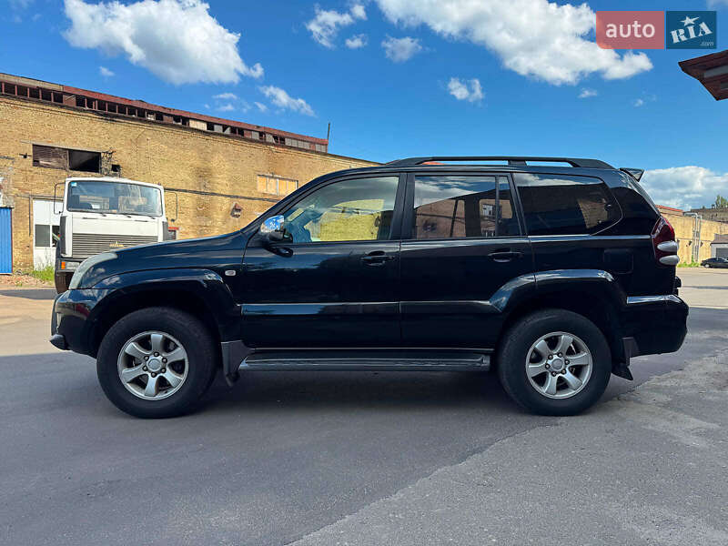 Внедорожник / Кроссовер Toyota Land Cruiser Prado 2006 в Киеве фото 39 Внедорожник / Кроссовер Toyota Land Cruiser Prado 2006 в Киеве