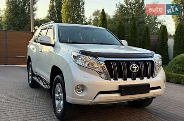 Позашляховик / Кросовер Toyota Land Cruiser Prado 2017 в Києві