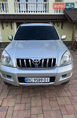 Внедорожник / Кроссовер Toyota Land Cruiser Prado 2004 в 