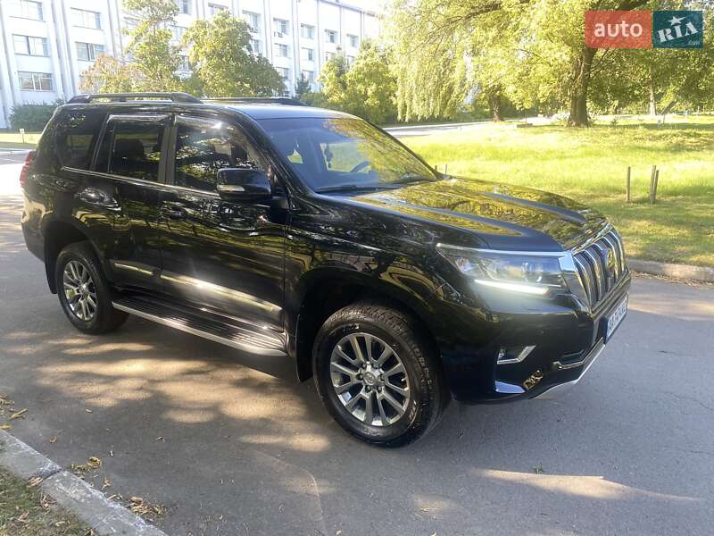 Внедорожник / Кроссовер Toyota Land Cruiser Prado 2019 в Киеве фото 2 Внедорожник / Кроссовер Toyota Land Cruiser Prado 2019 в Киеве