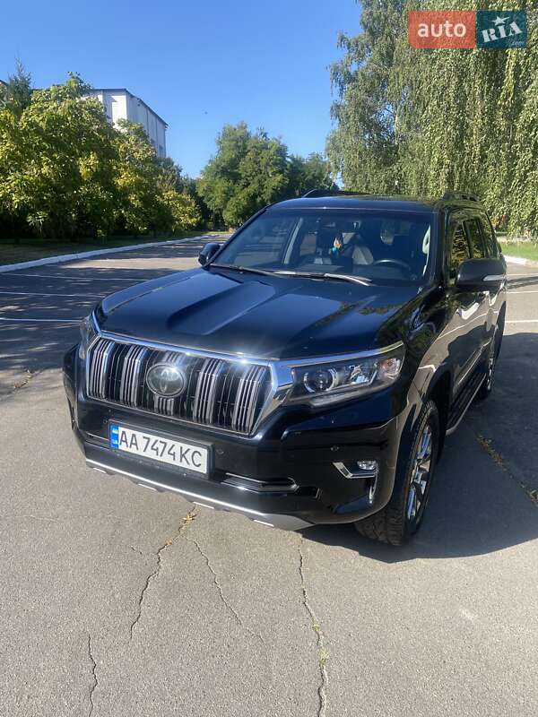 Внедорожник / Кроссовер Toyota Land Cruiser Prado 2019 в Киеве фото 9 Внедорожник / Кроссовер Toyota Land Cruiser Prado 2019 в Киеве