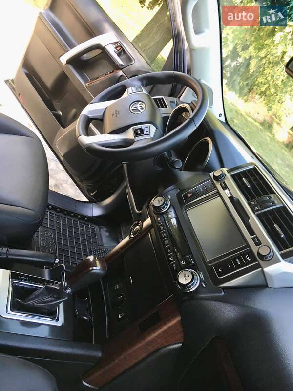Внедорожник / Кроссовер Toyota Land Cruiser Prado 2014 в Гатном фото 15 Внедорожник / Кроссовер Toyota Land Cruiser Prado 2014 в Гатном