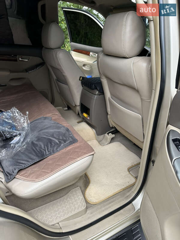 Внедорожник / Кроссовер Toyota Land Cruiser Prado 2007 в Киеве