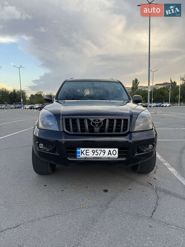 Toyota Land Cruiser Prado 2005