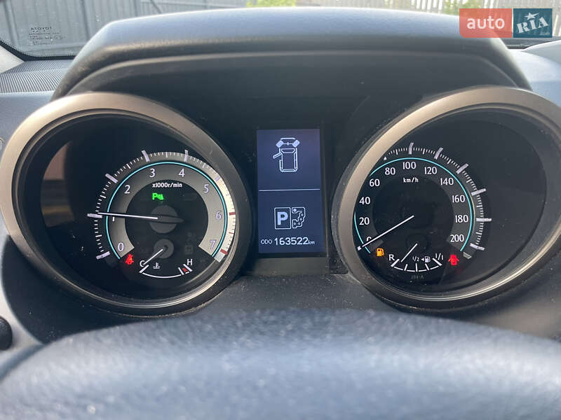 Позашляховик / Кросовер Toyota Land Cruiser Prado 2012 в Києві фото 5 Позашляховик / Кросовер Toyota Land Cruiser Prado 2012 в Києві