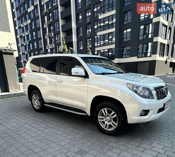Внедорожник / Кроссовер Toyota Land Cruiser Prado 2010 в Ивано-Франковске